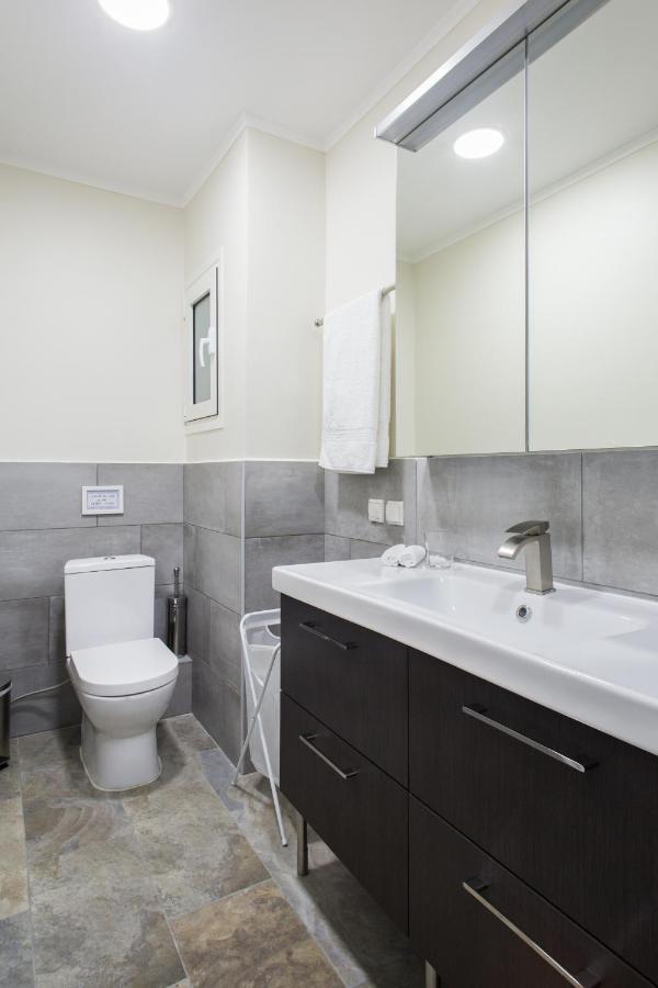Athena'S Hideaway- Fully Renovated- Absolute Best Location Eksteriør billede